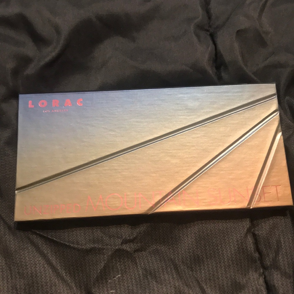 Lorac LA unzipped Mountain Sunset